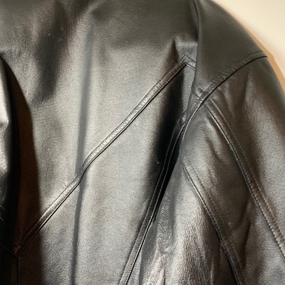 Women’s Cripple Creek 100% Leather Jacket - Picture 11 of 16